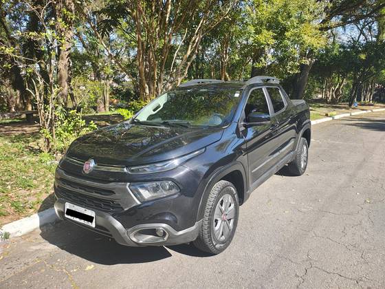 FIAT TORO 1.8 16V EVO FLEX FREEDOM AT6 FIAT TORO 1.8 16V EVO FLEX FREEDOM AT6